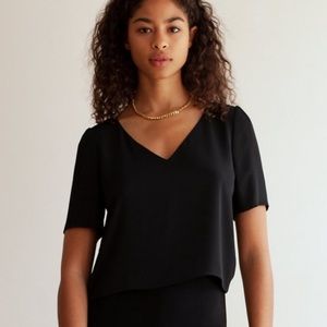 Aritzia Babaton V Neck Tee